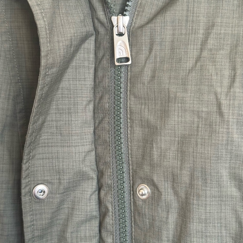 North Face Waterproof Rain Jacket in Olive - Picture 4 of 6
